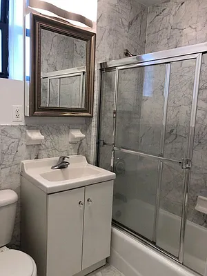 Rented by Urban Real Estate Inc | media 20