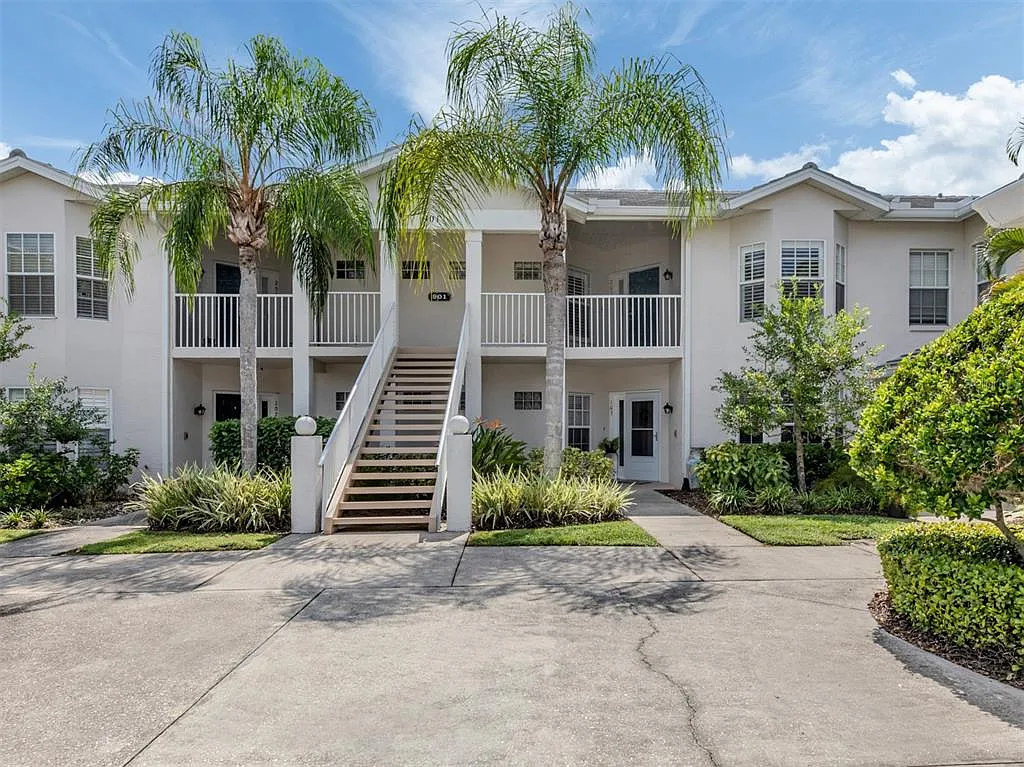 2 bed, 2.0 bath, 1280 sqft, $5,000 — Photo 1