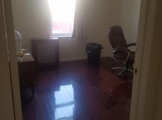 2048 W 9th St, Brooklyn, NY 11223