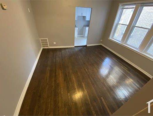 3rd image of 5030 W North Ave #1H