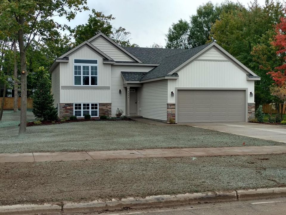 1st image of 4642 Cider Wood Dr NW