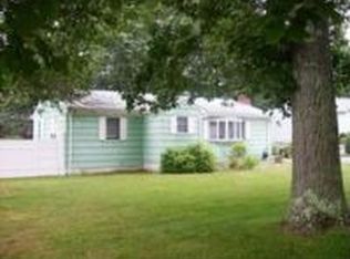 55 Boiling Spring Ave, Westerly, RI 02891