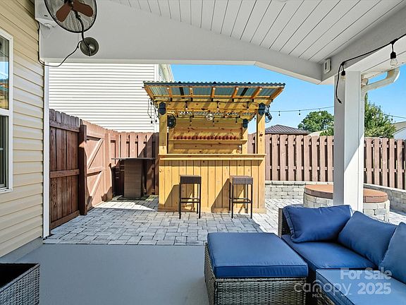 2nd image of 11331 Lamoille Ln