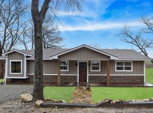 90 Cedar Dr, Denison, TX 75020