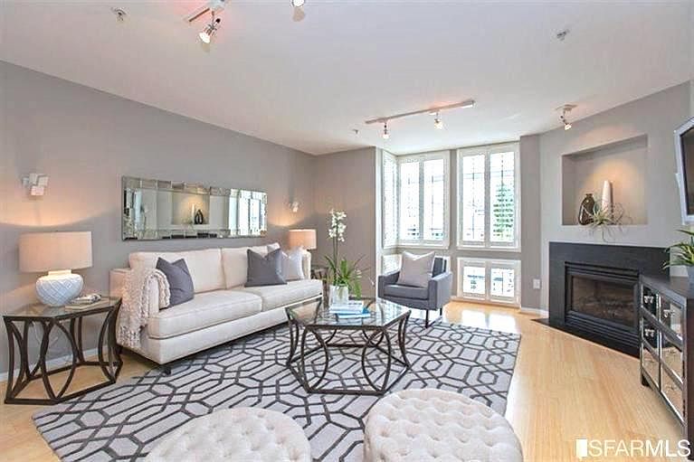 1st image of 3208 Pierce St APT 401
