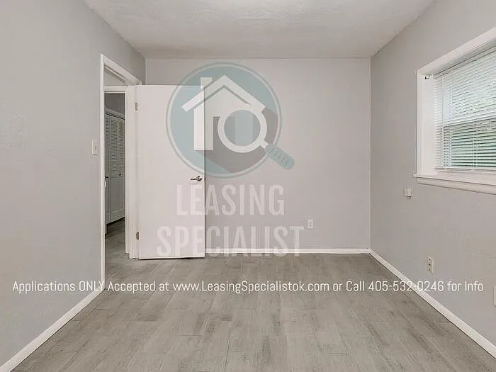 1025 Parsons St — Photo 26