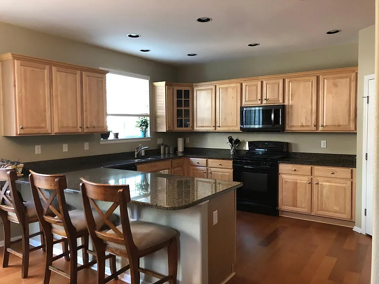 10614 Clearview Ln — Photo 5