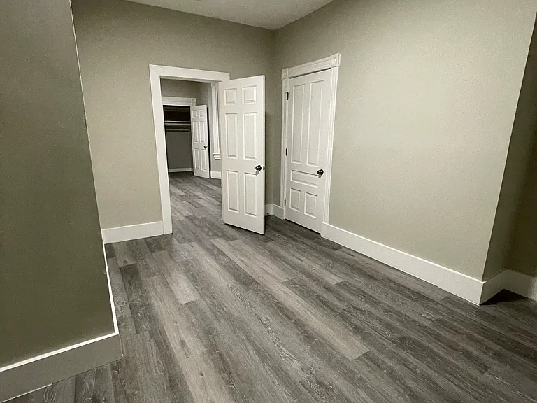 1715 Kinney Ave #2 — Photo 10