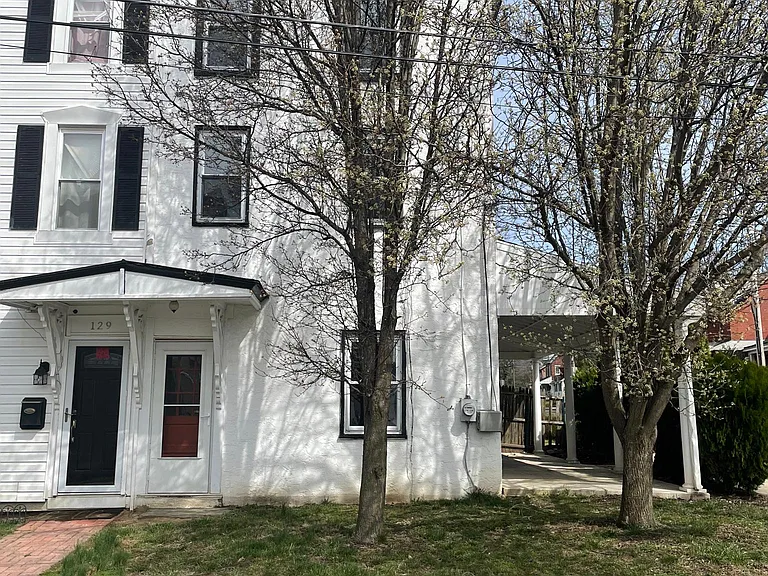 300 E Montgomery Ave — Photo 11