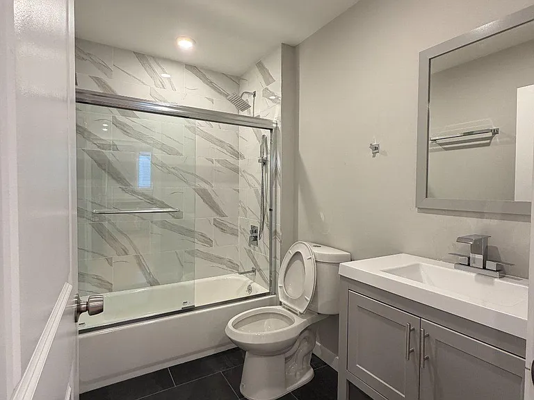 914 W Susquehanna Ave #18-2A — Photo 9