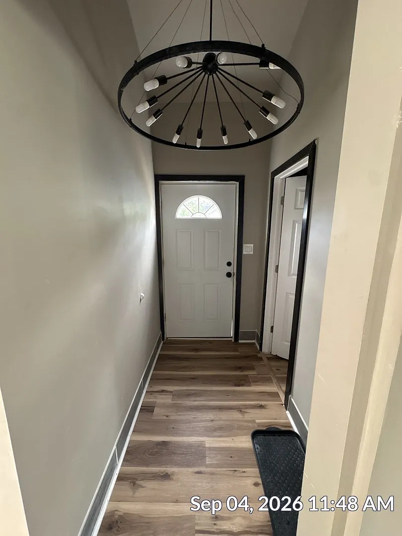 3 bed, 1400 sqft, $1,900 — Photo 3