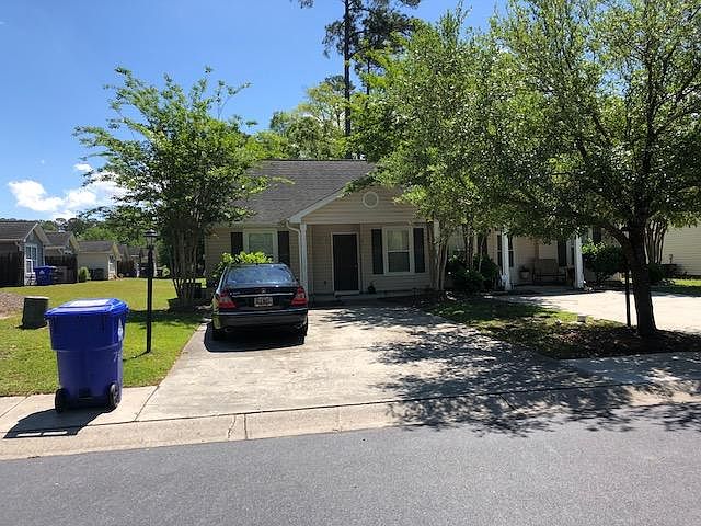 2nd image of 7964 Vermont Rd