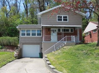 129 Queenston Dr, Pittsburgh, PA