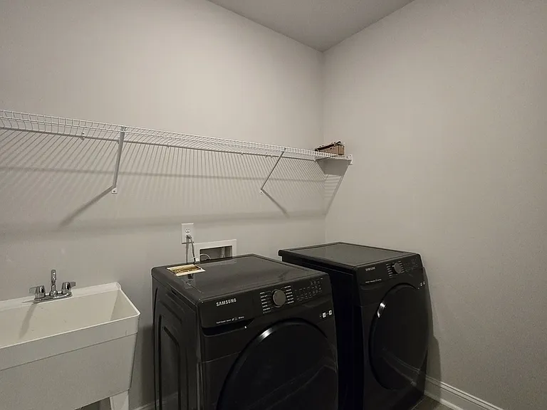 1612 Tavel House Ln — Photo 23