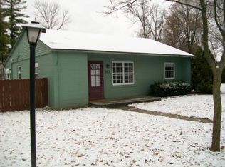 523 Cuyler St, Cheboygan, MI 49721