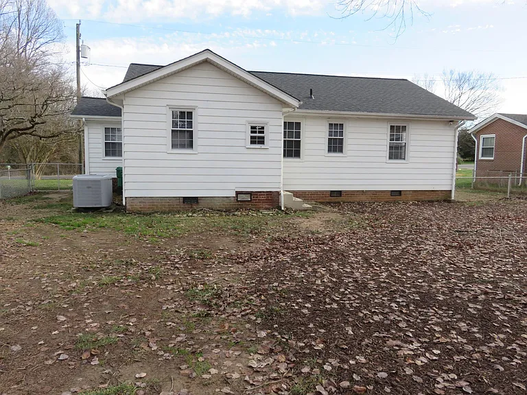 5906 New Osborne Tpke — Photo 16