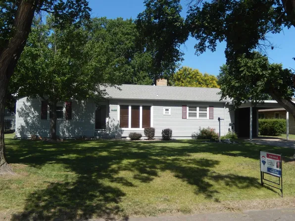 106 S Colorado St, Plainville, KS 67663