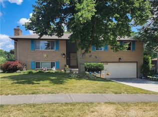 1140 Wollenhaupt Dr, Vandalia, OH 45377
