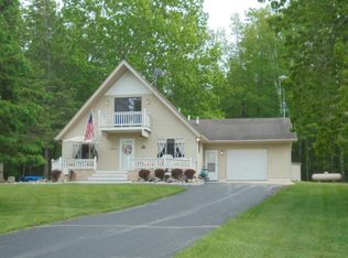 3452 Deerfield Ln, Lupton, MI 48635