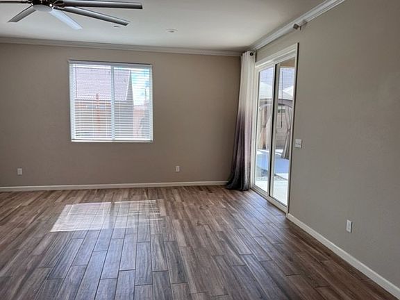 5th image of 3205 N Noyes Ct