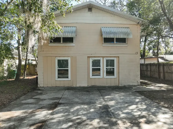 1305 S Dewey St, Eustis, FL