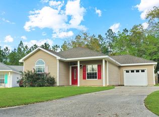 144 Mary Dr, Wewahitchka, FL 32465