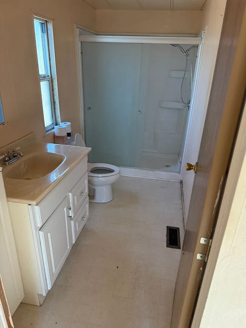 10051 Escalon Bellota — Photo 4
