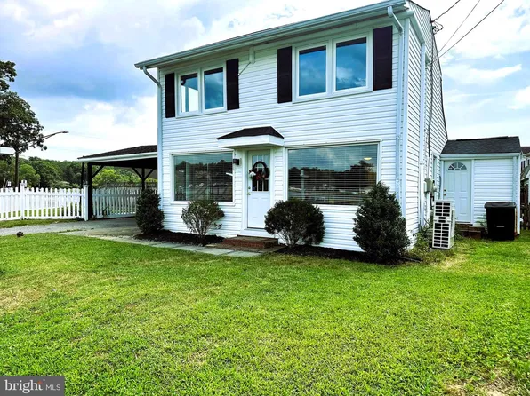 431 Shore Dr, Edgewater, MD 21037