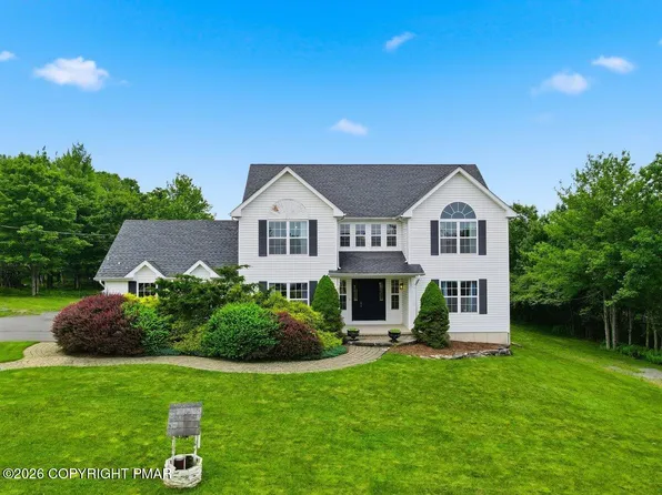 1855 Sun Valley Dr, Blakeslee, PA 18610