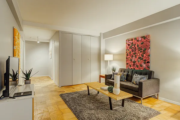 Sold by Compass | media 4