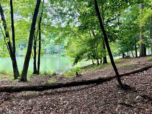 351 Lake View Trce, Jasper, GA 30143