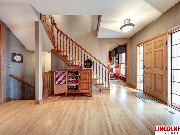 4th image of 5350 Bridle Ln