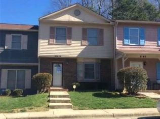 319 D E Montcastle Dr, Greensboro, NC 27406