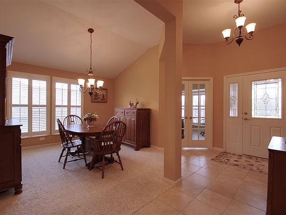 2nd image of 819 Covefield Ln