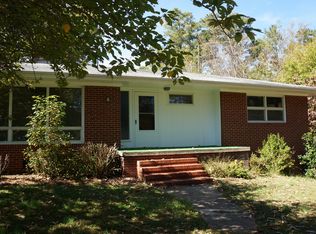 134 Log Barn Rd, Pittsboro, NC 27312