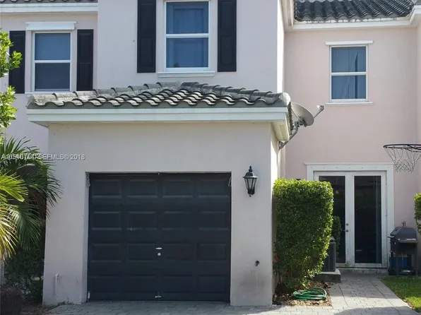 17089 SW 93rd St #3, Miami, FL 33196