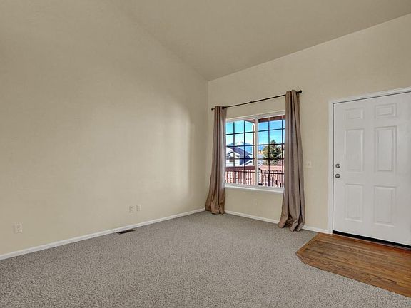 4th image of 7955 Henslow Ct
