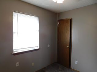 921 N Elder St, Wichita, KS 67212