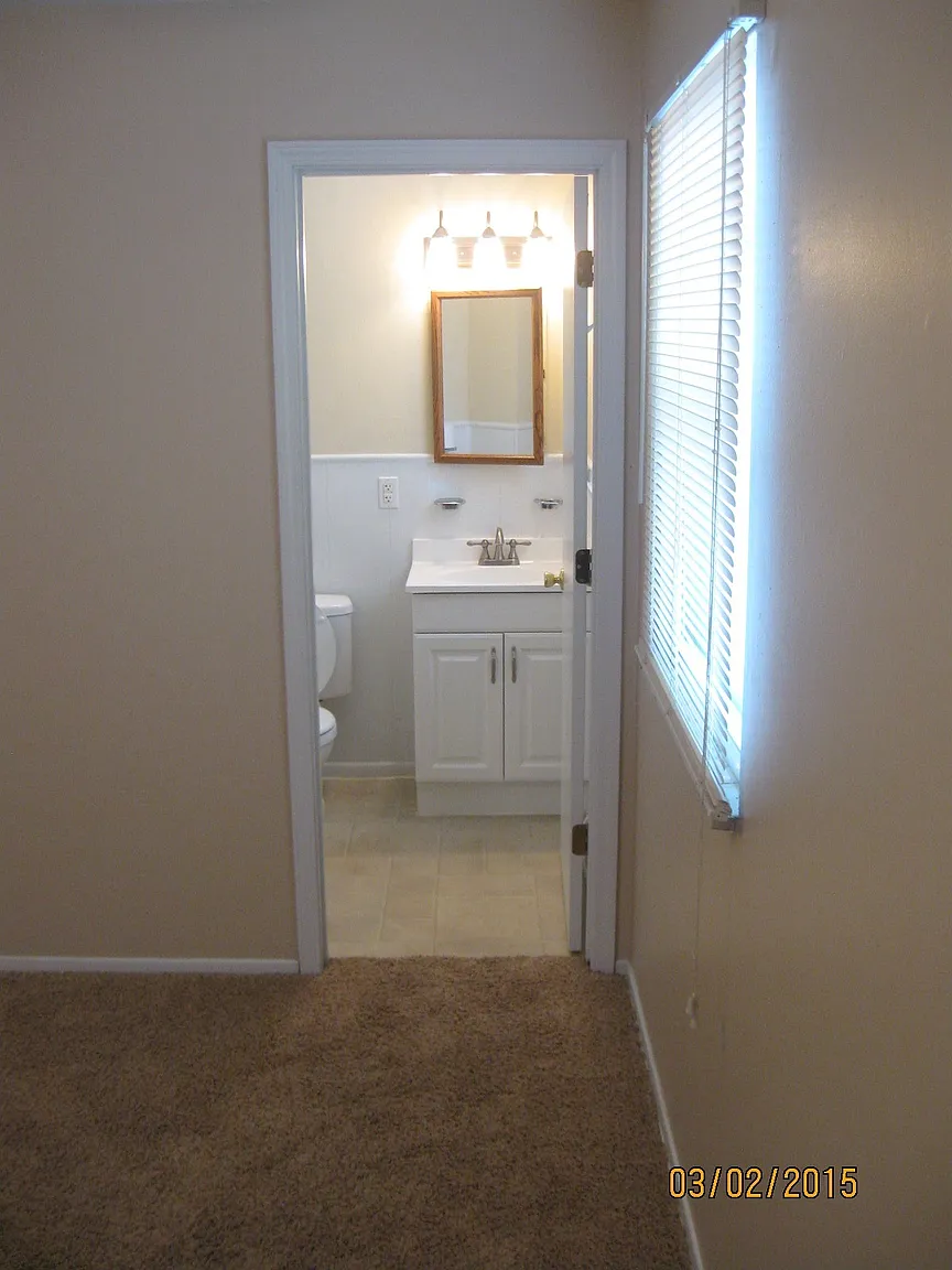813 Mary Jo Ln photo 1