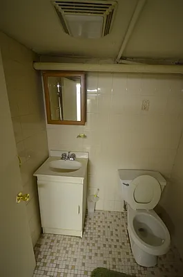 Rented by Swythe, Inc. | media 24