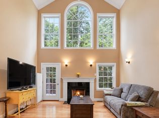 129 Afra Dr Unit 129, West Boylston, MA 01583