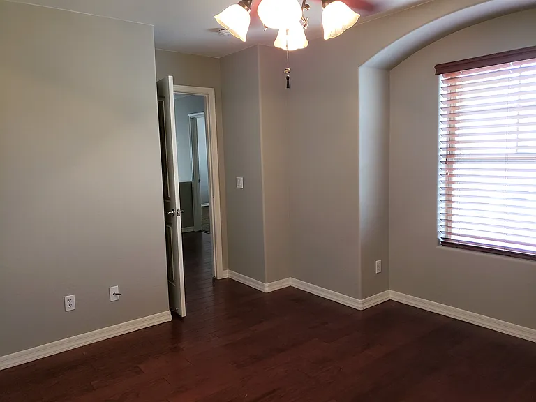 1415 S Newberry Ln — Photo 27