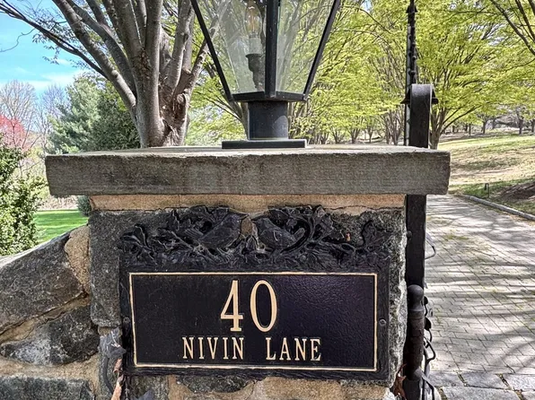 40 Nivin Ln, Landenberg, PA 19350