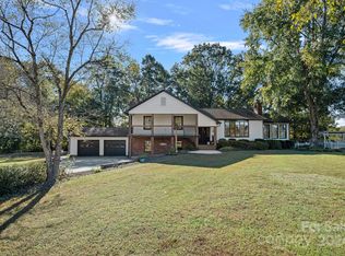 1380 Old Mill Rd, Lincolnton, NC 28092