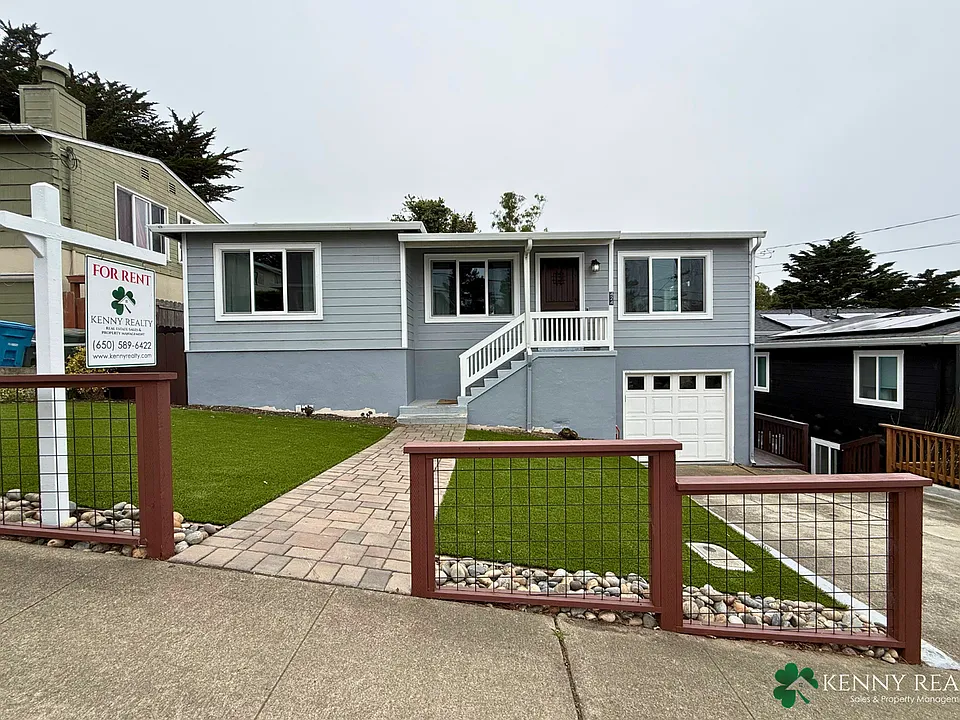424 Manor Dr