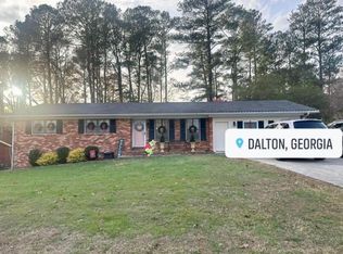 1902 Courtland Ln, Dalton, GA 30720