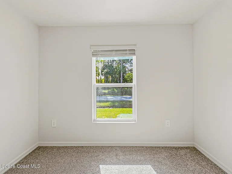 511 Trumpet St SW — Photo 18