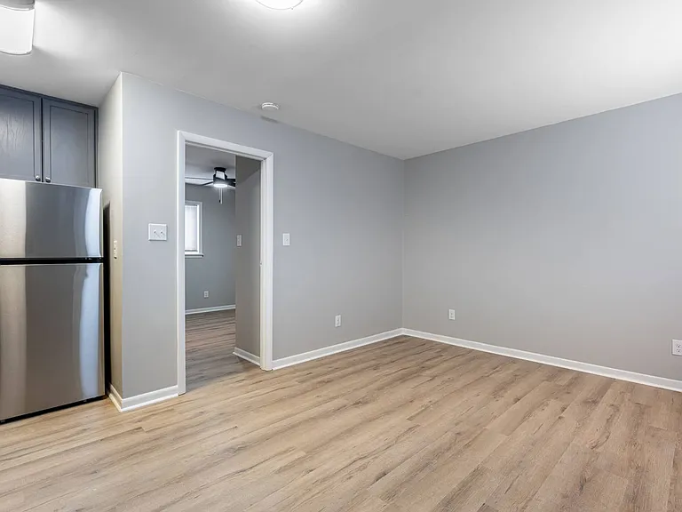 314 - 322 Kenbrook Drive — Photo 7
