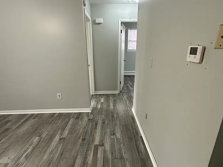 807 Carrier Creek Blvd NE #1 — Photo 2