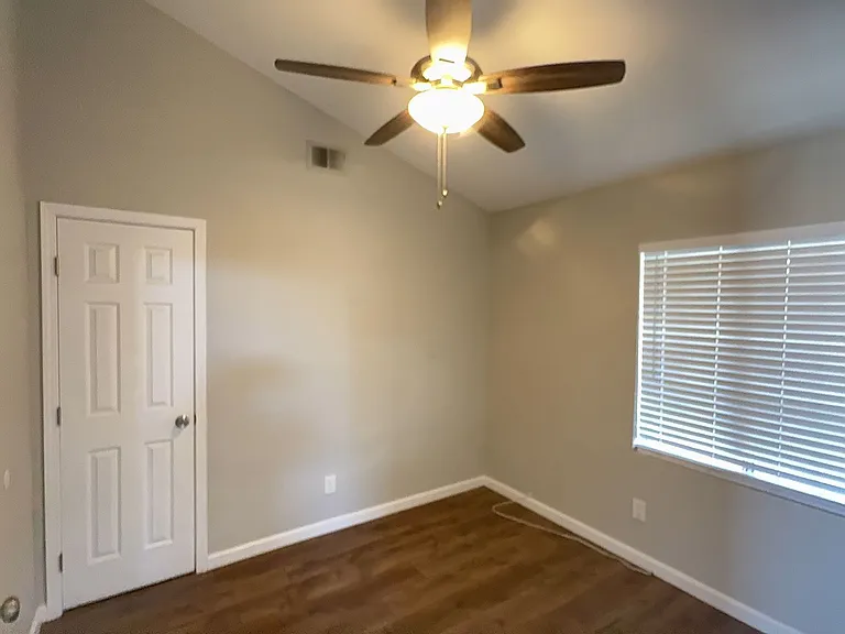 28870 Somme Ct — Photo 6